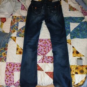 Traveling Jean's Hydraulic